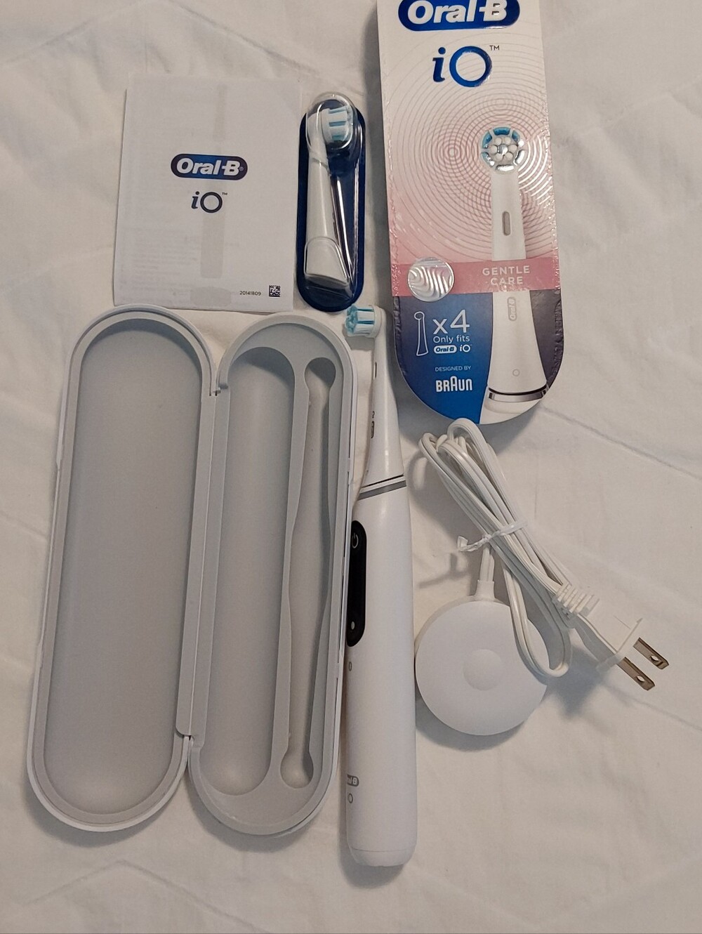 Oral-B iO Electric Toothbrush White